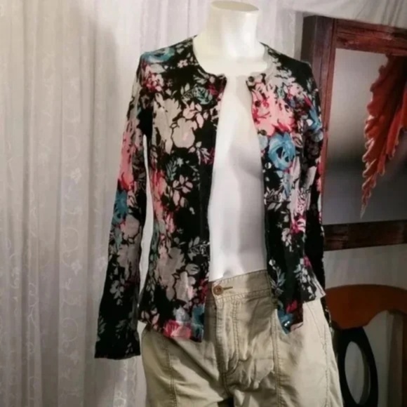 Kate Hill Floral Wool Sweater - Picture 5 of 9